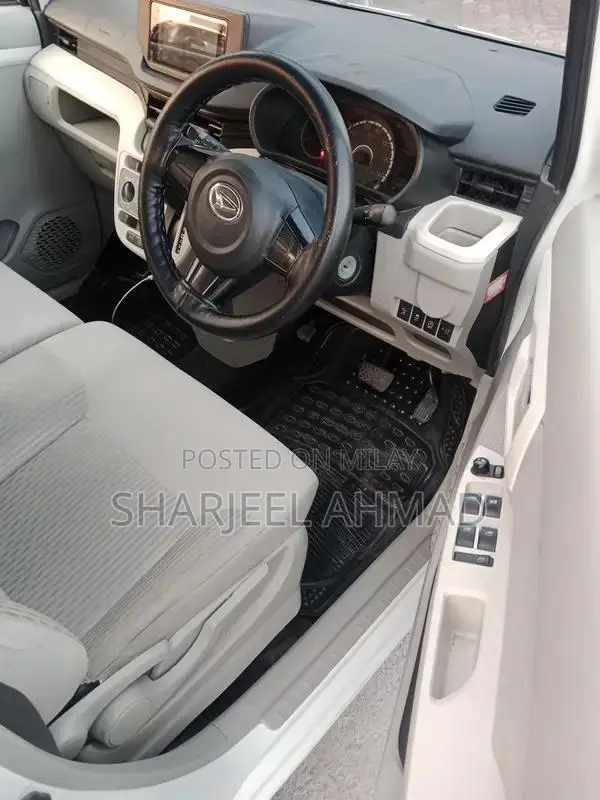 Daihatsu Move Compact Hatchback 2017-2020 Model