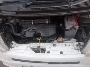 Daihatsu Move Compact Hatchback 2017-2020 Model