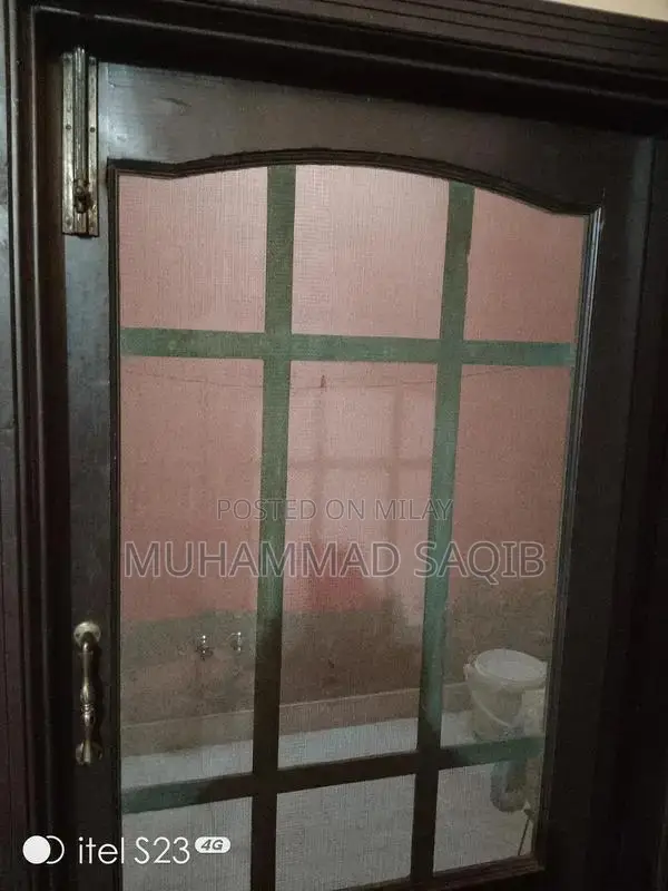 Wooden Single and Double Doors for Home or Office