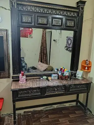 Classic Wooden Dressing Table Console