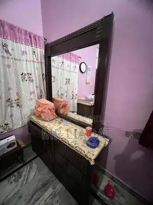 Photo - Modern Dressing Table with Fresh New Look