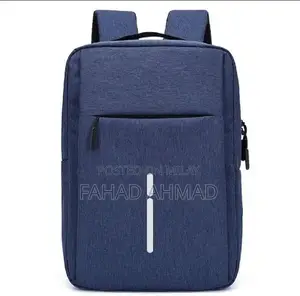 Versatile Black Laptop Bag - 15" Polyester Carrying Solution