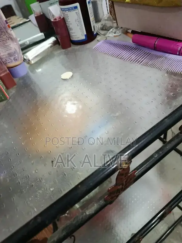 3-Panel Glass Shelf Dressing Mirror with Iron Frame