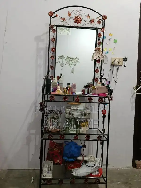 3-Panel Glass Shelf Dressing Mirror with Iron Frame