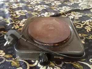 Electric Hot Plate Cooktop - 1000W Portable Kitchen Cooking Surface