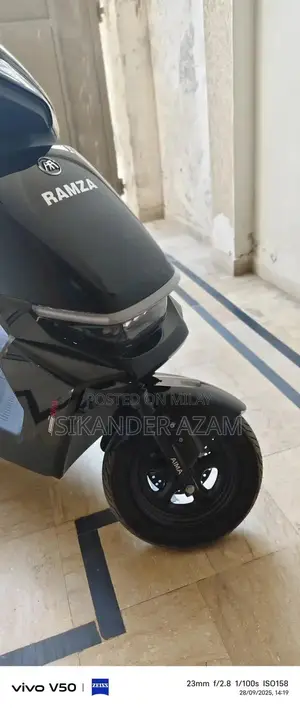 Photo - RAMDA AIMA Liberty Electric Three-Wheel Scooty 2025 Model