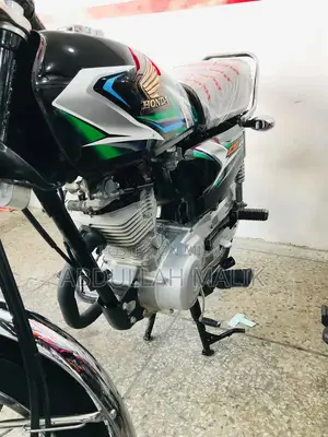 Photo - High-Performance Motorcycle with Smooth Engine Frame