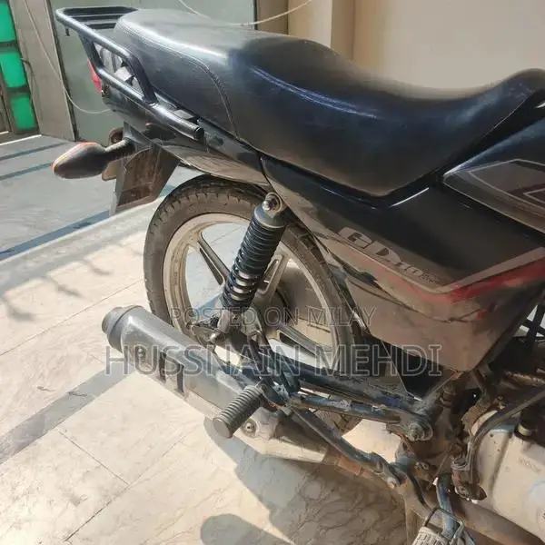 Suzuki GD 110 Motorcycle Engine Spare Part