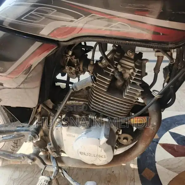 Suzuki GD 110 Motorcycle Engine Spare Part