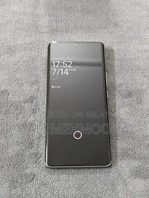 Professional Photography Flagship Smartphone with Leica Camera