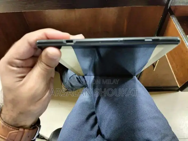 10.1-inch Android Tablet with Octa-Core Processor