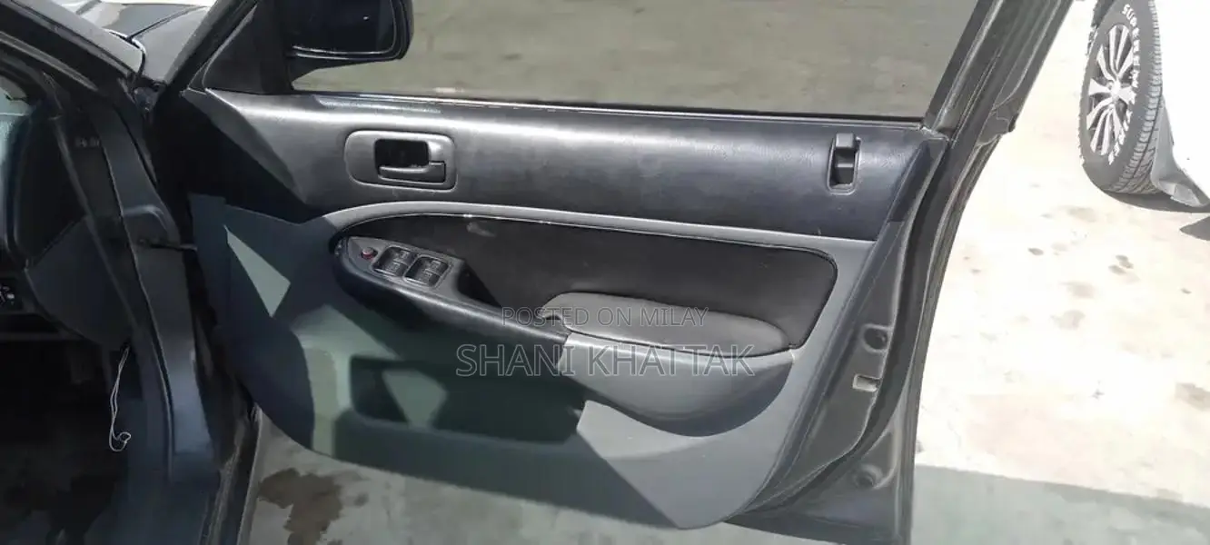 Honda Civic VTi Oriel Prosmatec Sedan