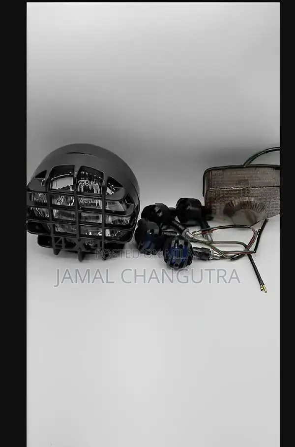 6-Piece Bicycle Accessory Kit - High-Quality Bike Indicators and Headl