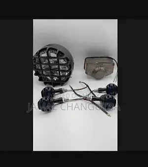 6-Piece Bicycle Accessory Kit - High-Quality Bike Indicators and Headl