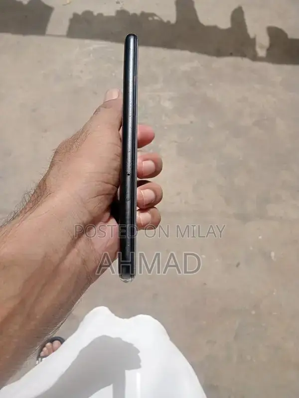 Google Pixel 4a 5G Smartphone with Excellent Battery Performance