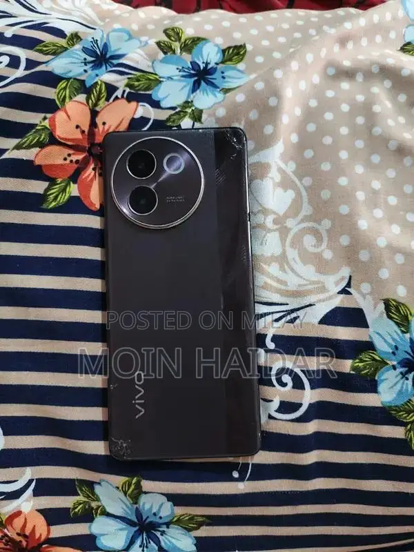 Vivo V30e 5G Smartphone - Advanced Mobile Device