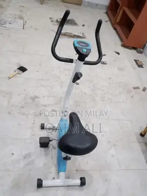 Indoor Exercise Cycling Game and Fitness Equipment