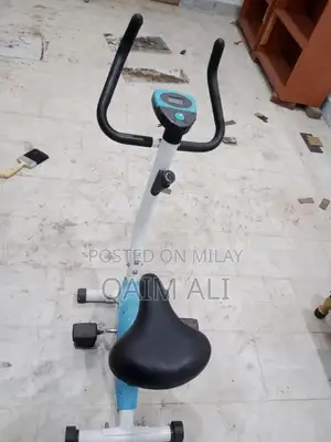 Indoor Exercise Cycling Game and Fitness Equipment