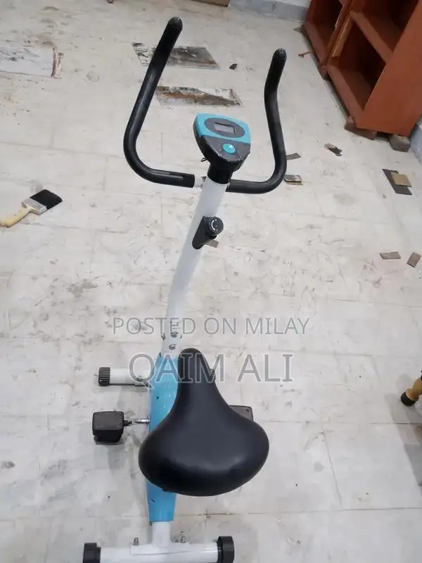 Indoor Exercise Cycling Game and Fitness Equipment