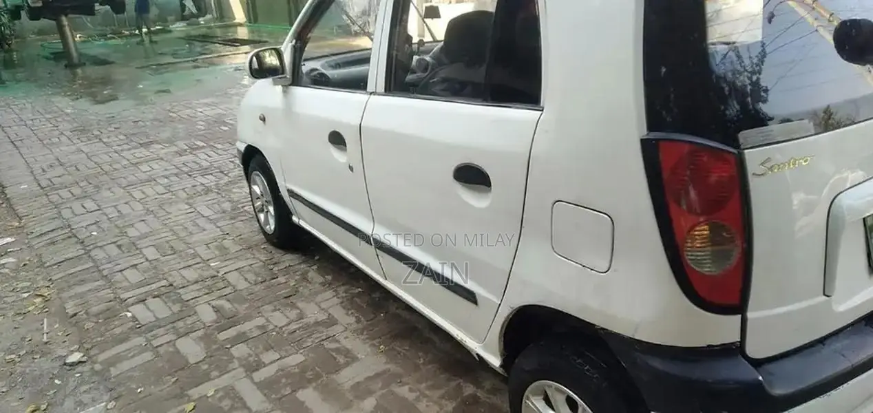 Hyundai Santro Club Compact Family Car