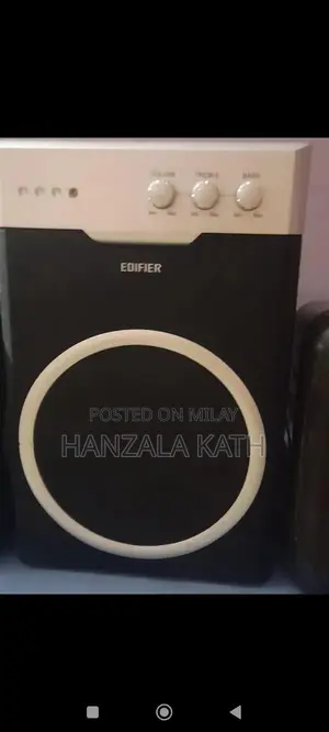 Edifier R401 Multimedia Bluetooth Speakers with Tech Sound