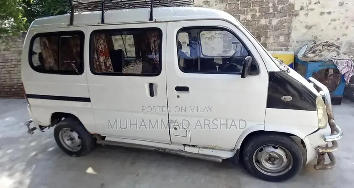 FAW XPV 2016 Spacious 7-Seater Minivan