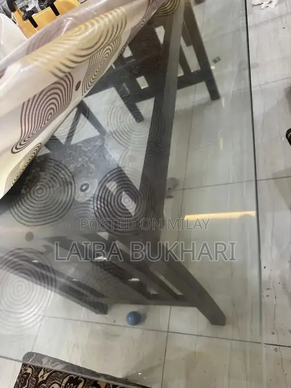 Large 6 Seater Glass Mirror Dining Table