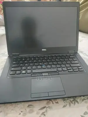 Photo - Dell 5490 14-inch Laptop - 8th Gen i5, SSD, Backlit Keyboard