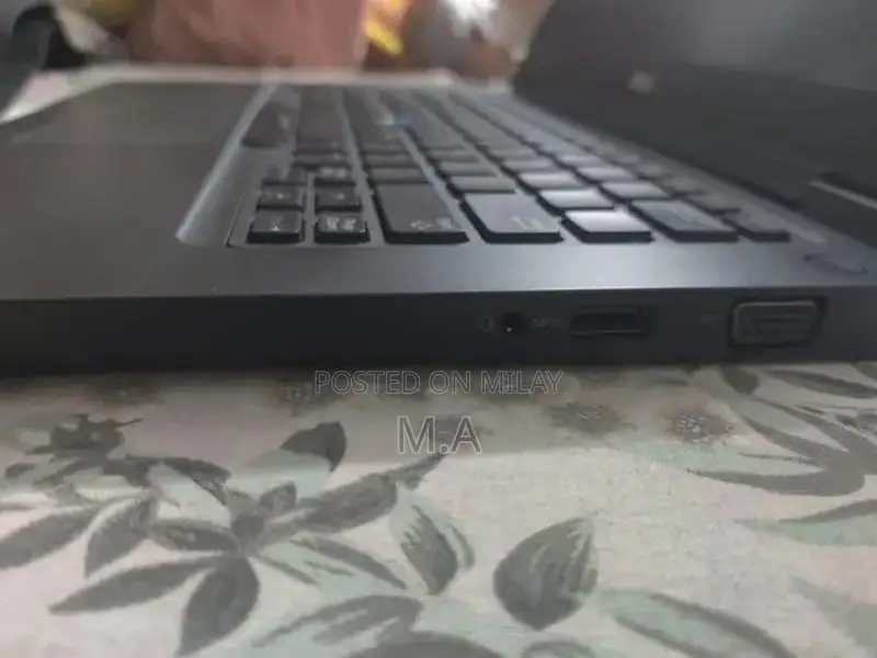 Dell 5490 14-inch Laptop - 8th Gen i5, SSD, Backlit Keyboard