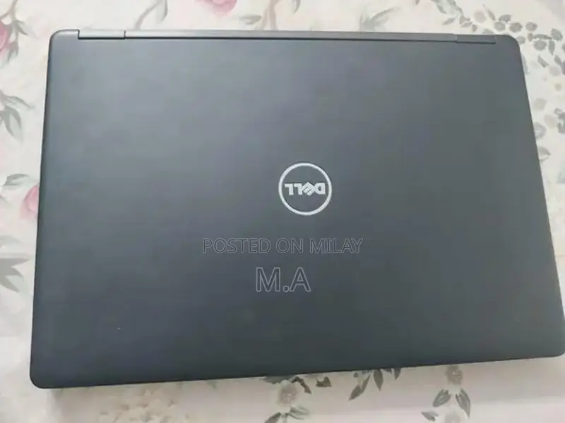 Dell 5490 14-inch Laptop - 8th Gen i5, SSD, Backlit Keyboard