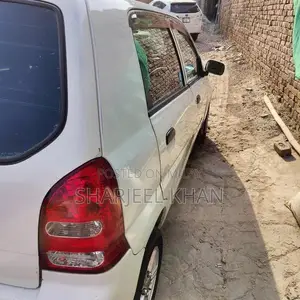 Suzuki Alto Compact Hatchback with CNG Fuel System