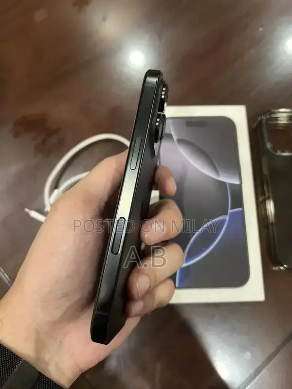 Apple iPhone 16 Pro Titanium Black 256GB Smartphone