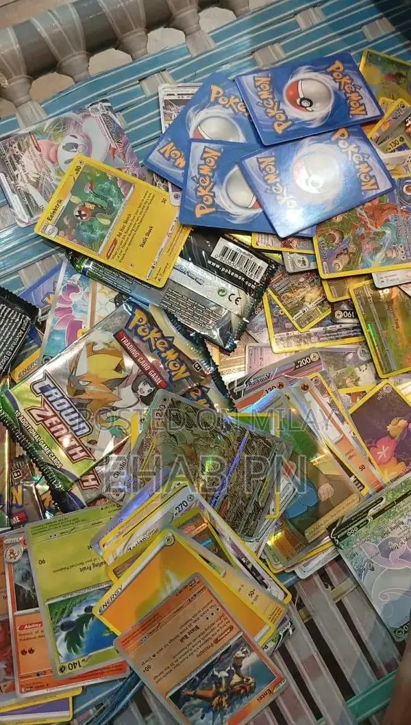 Pokemon Trading Card Game Imported Card Packets with Gold Card