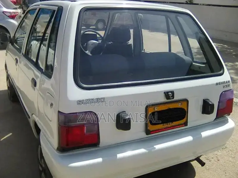 Suzuki Mehran VXR 2006 White Compact Sedan