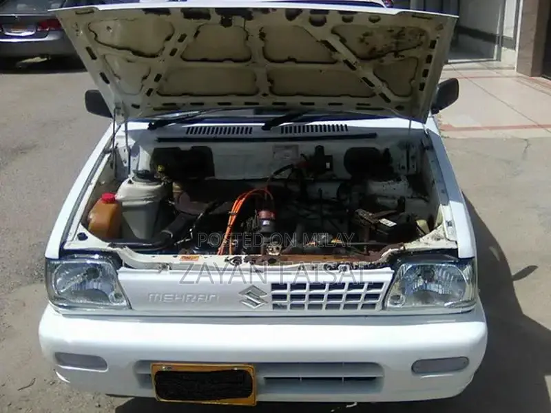 Suzuki Mehran VXR 2006 White Compact Sedan