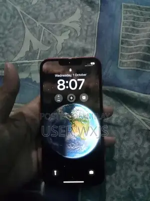 Apple iPhone 13 Red Smartphone with High Battery Health