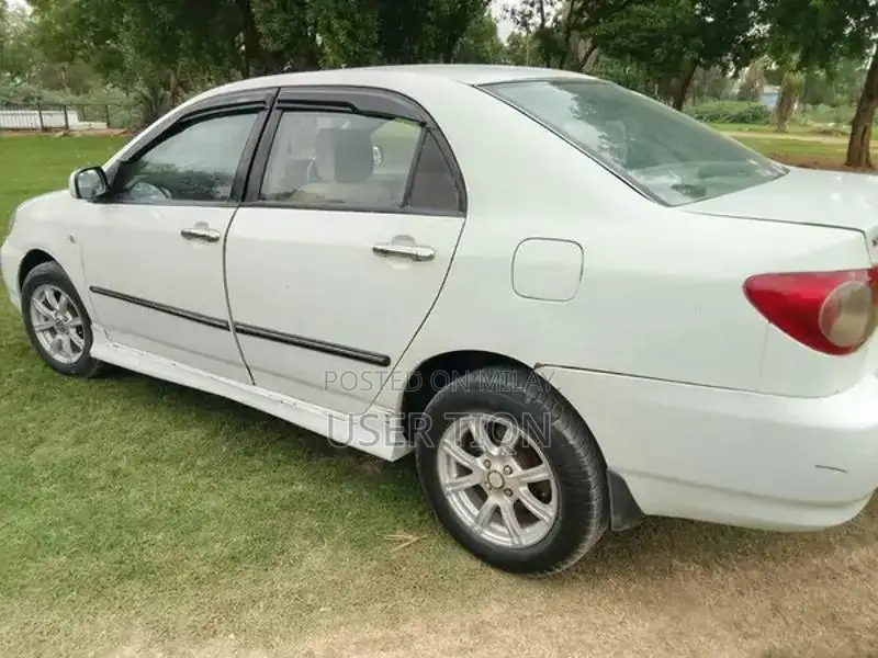 2008 Toyota Corolla XLI Sedan - Well-Maintained Family Car