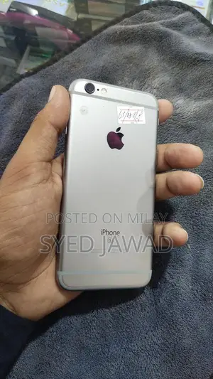 Used Smartphone 128GB Storage Moderate Battery Health