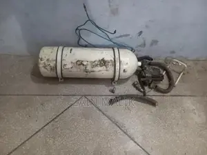 Photo - High-Performance CNG Cylinder Kit for Vehicle Fuel Conversion