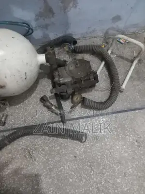 High-Performance CNG Cylinder Kit for Vehicle Fuel Conversion