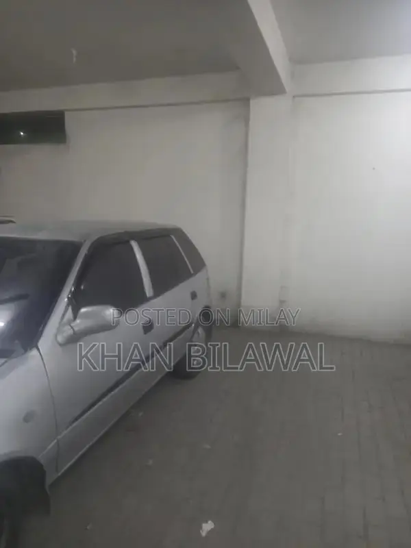 Suzuki Cultus 2003 Compact Sedan