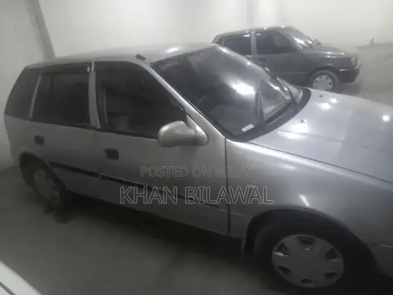 Suzuki Cultus 2003 Compact Sedan