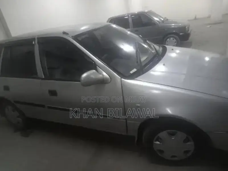 Suzuki Cultus 2003 Compact Sedan