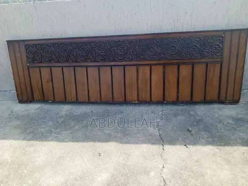 Double Bed Frame - Spacious and Comfortable Sleeping Solution