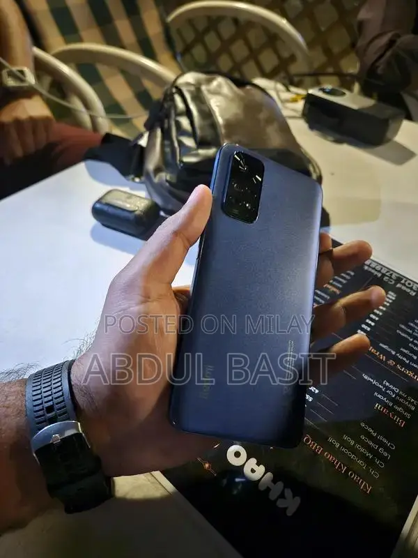 Redmi Note 11 Smartphone - 4GB RAM, 128GB Storage, Gaming Capable