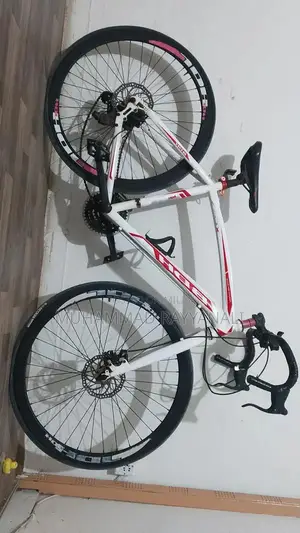 BHD Road Cycle - Racing Style Drop Handlebar Bicycle