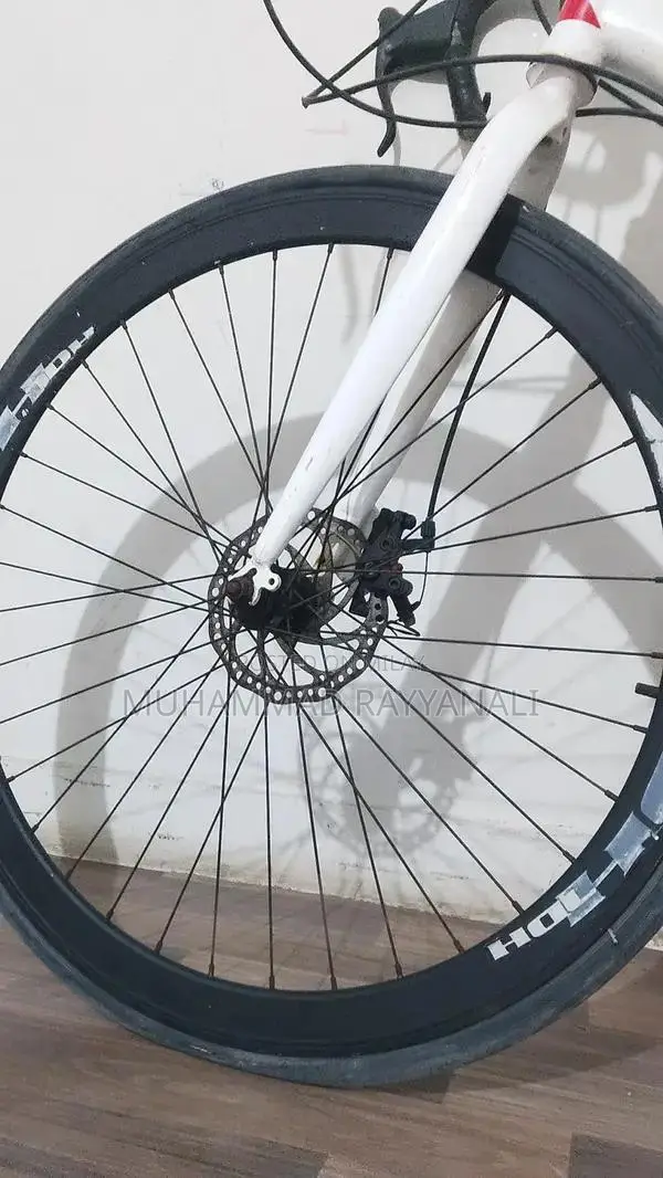 BHD Road Cycle - Racing Style Drop Handlebar Bicycle