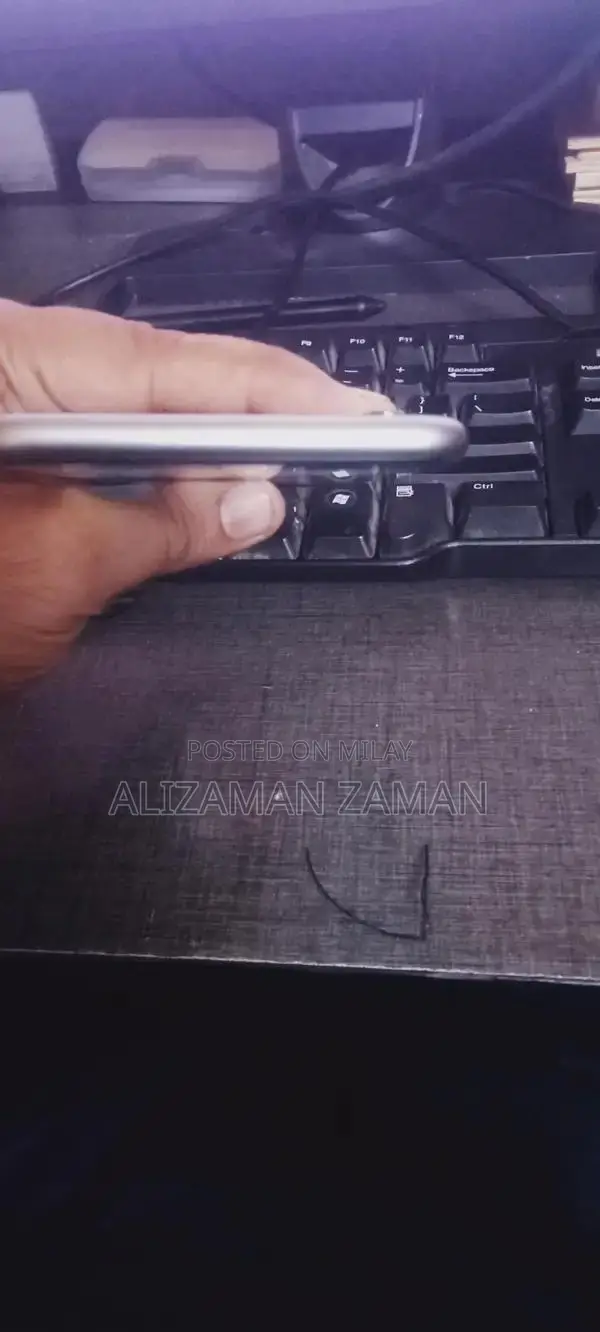 Apple iPhone 6S Plus Smartphone 128GB Storage