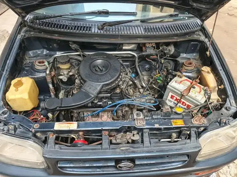 Daihatsu Cuore Compact City Car - 2005 Model