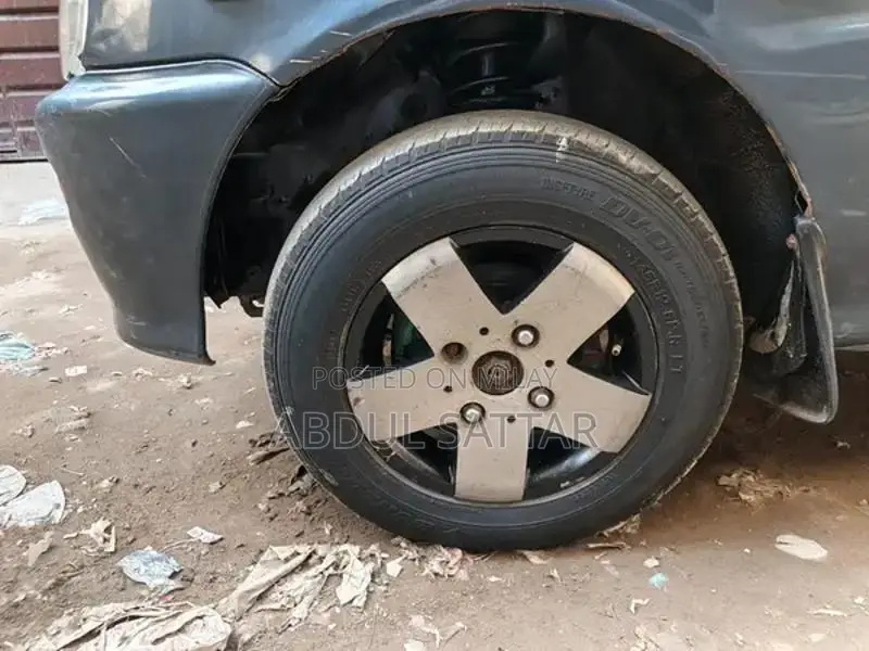 Daihatsu Cuore Compact City Car - 2005 Model